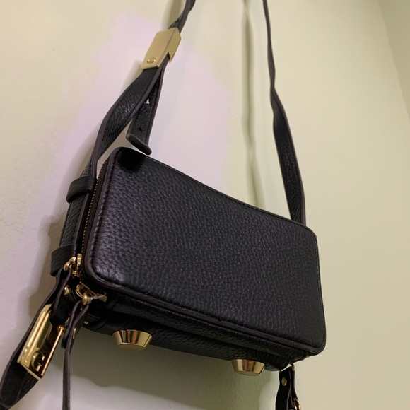 G.I.L.I. Handbags - Mini G.I.L.I leather purse